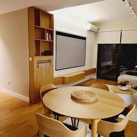 Diamond Residences - Cozy Luxury & Minimalist Charm *